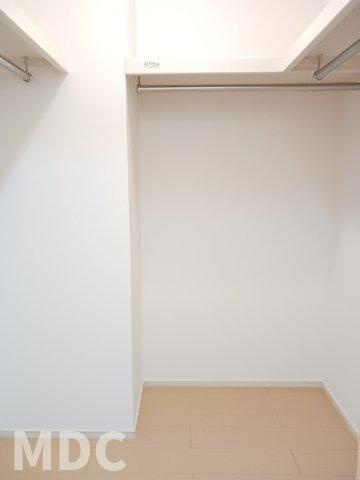 徳島市津田本町３丁目のアパートの収納