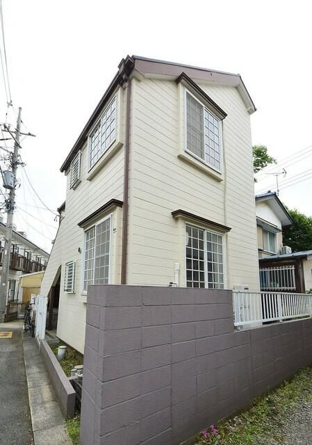 パンシオン長後ＮＯ．１の外観