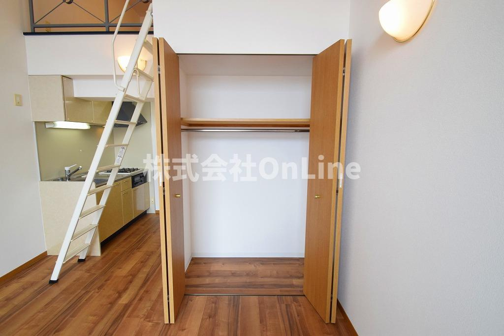 大阪市東成区深江北２丁目の賃貸マンションの収納