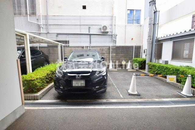 大阪市東成区深江北２丁目の賃貸マンションの駐車場