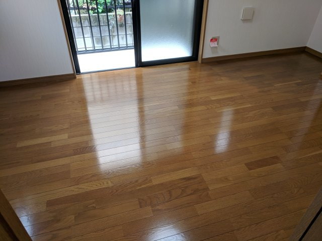 コーポハイブリッジの居間・リビング