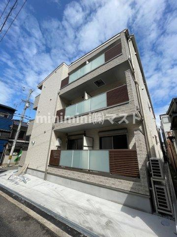 GRANDIR岸里の外観
