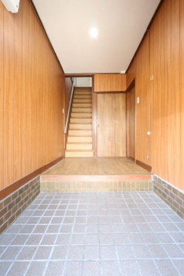 【玄関】 | 西板持町戸建