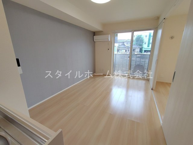 オアシス東豊Ａの居間・リビング