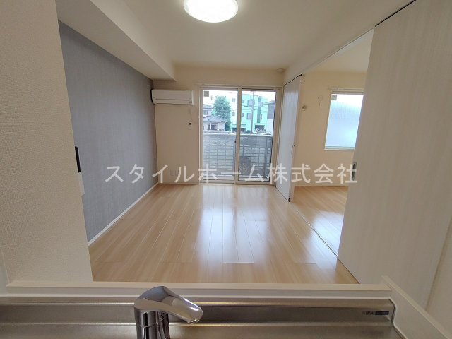 オアシス東豊Ａの居間・リビング