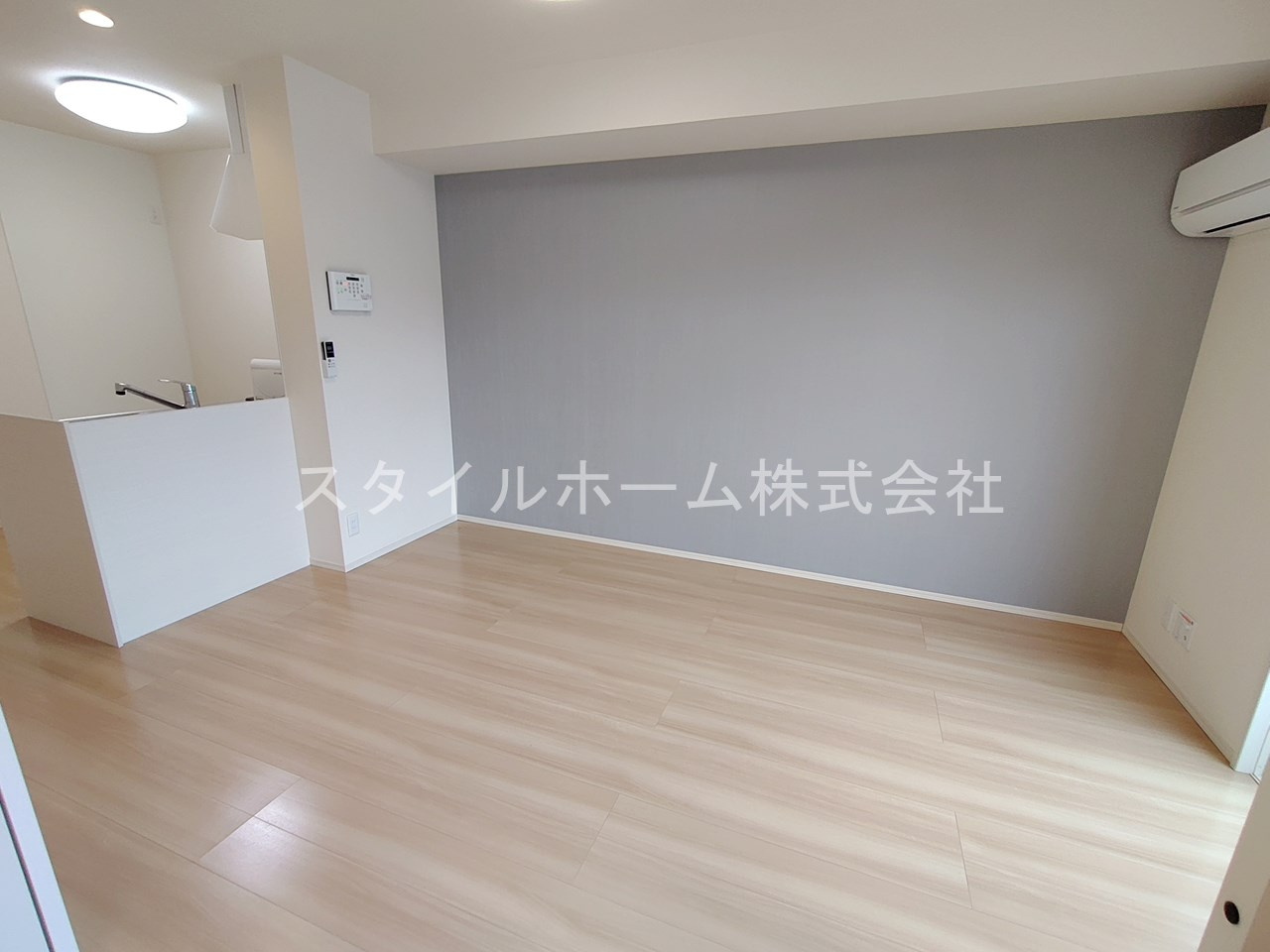 オアシス東豊Ａの居間・リビング