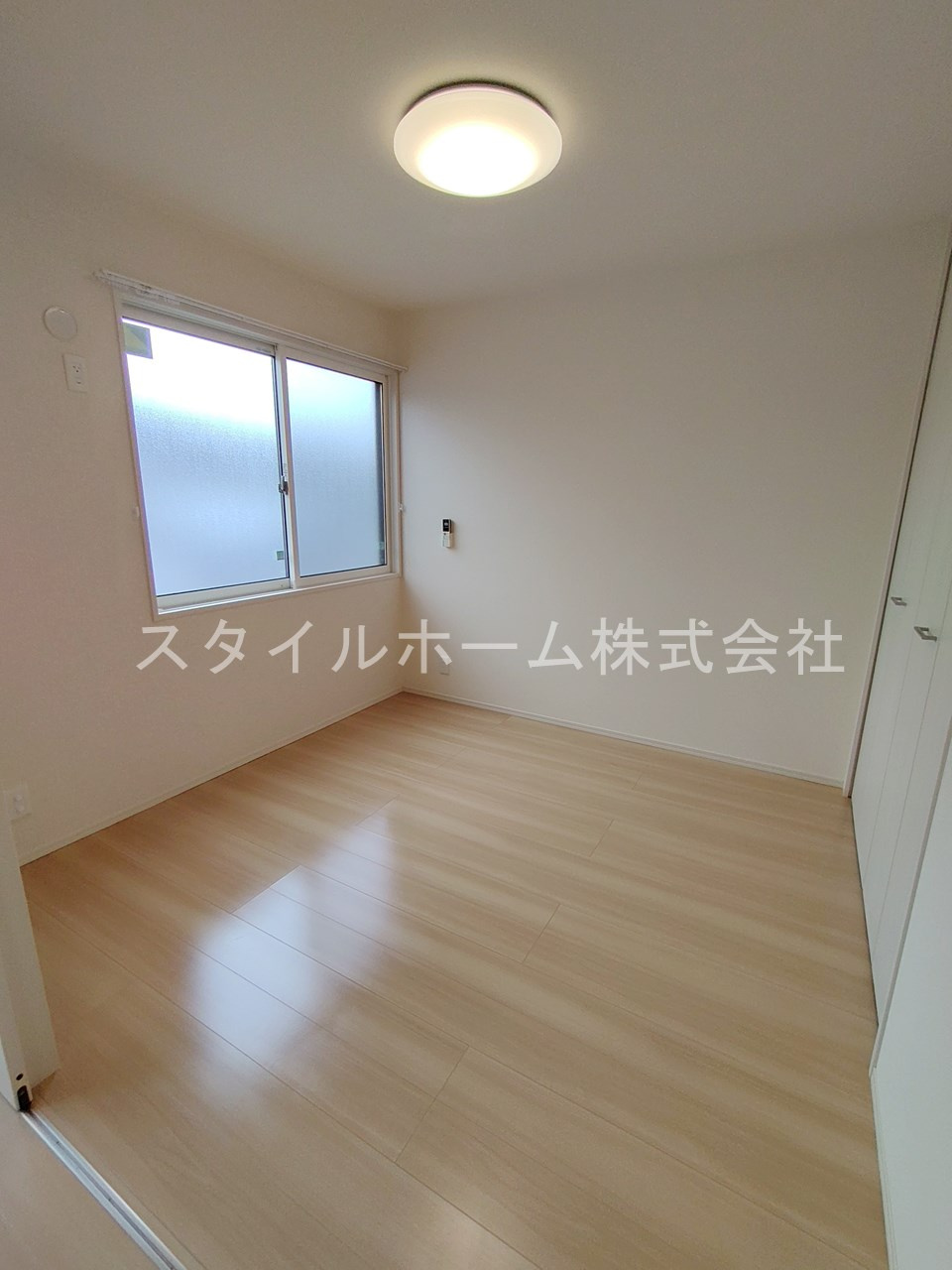 オアシス東豊Ａの居間・リビング