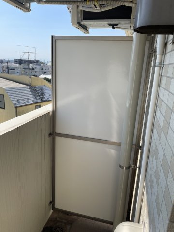 レジオス世田谷尾山台のバルコニー|落ち着いた時間を過ごせるバルコニーです