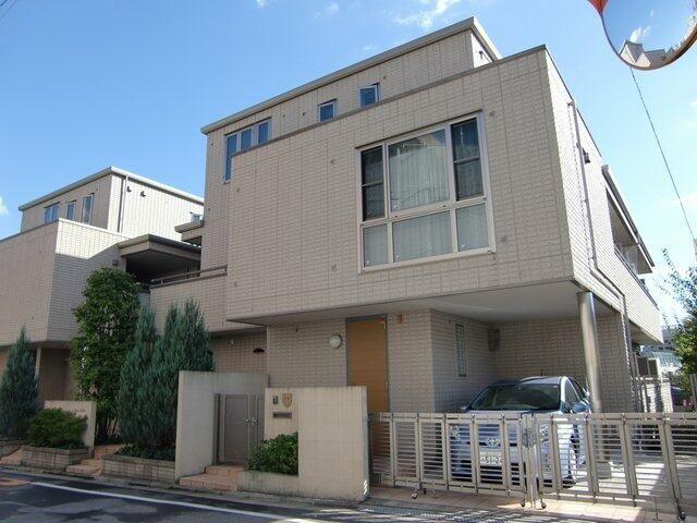カルム茶屋坂（ＷＥＳＴ棟）の外観
