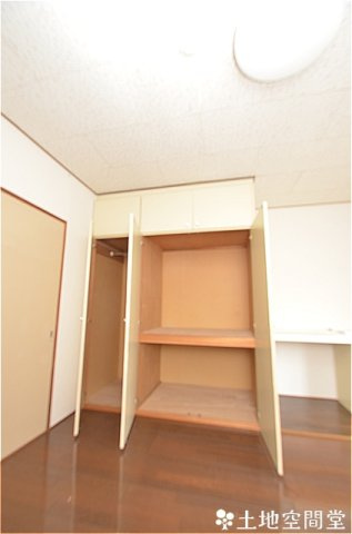 麻布ハイツの収納