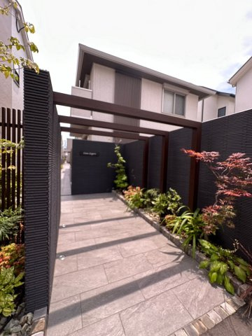 Casa Legareのエントランス