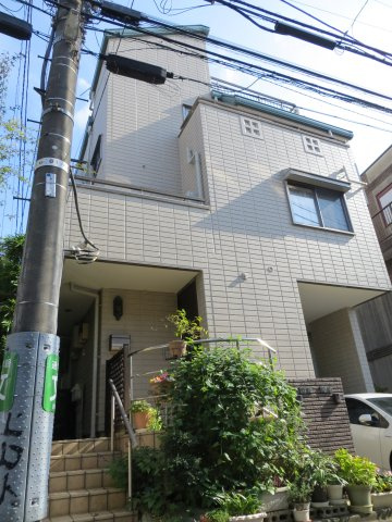 イースト・ガーデンの外観|外観は落ち着いています