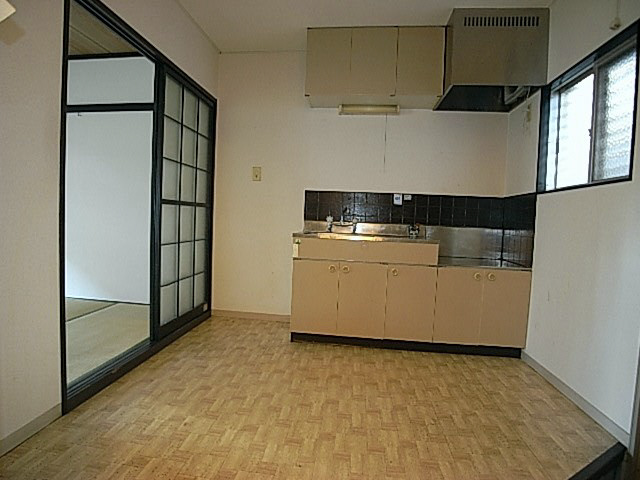 寝屋川市宝町のハイツのその他