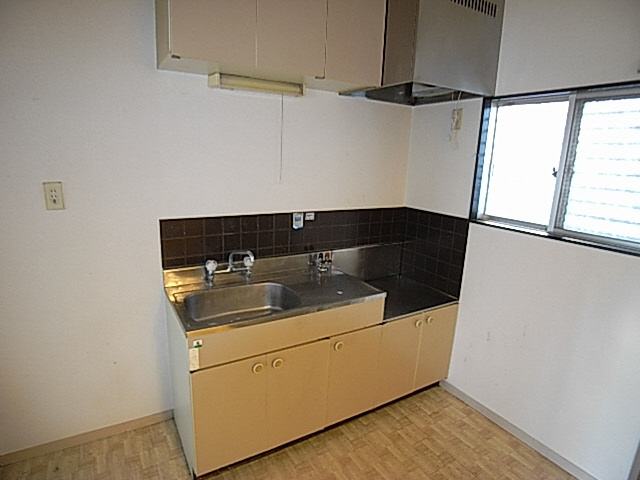 寝屋川市宝町のハイツのキッチン