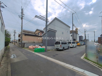 【前面道路含む現地写真】 | 名古屋市港区船頭場１丁目304【仲介手数料無料】新築一戸建て　13号棟