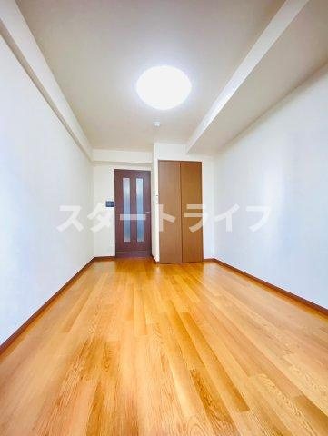 大阪市淀川区西中島２丁目の賃貸マンションの寝室