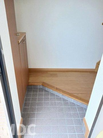 ラフィナート　エスパシオ　Ａの玄関