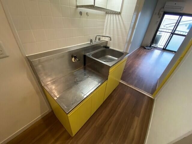 海老名市東柏ケ谷２丁目の賃貸マンションのキッチン