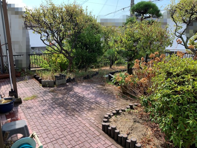 魚住町清水　中古一戸建ての庭