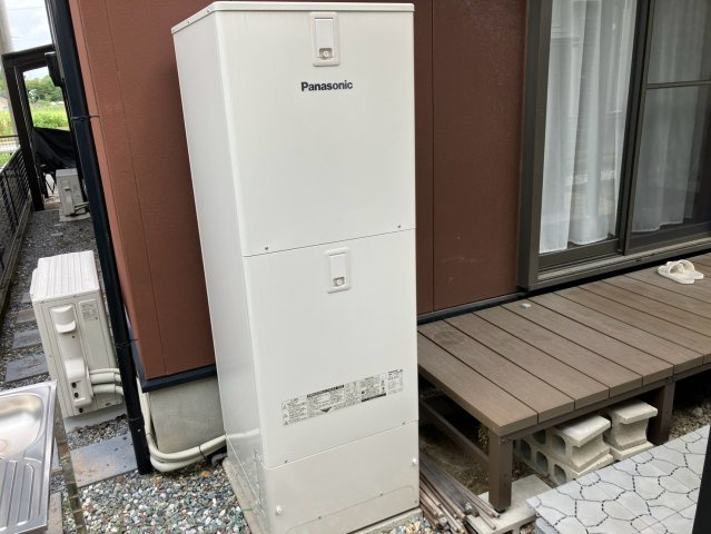 中古戸建　稲沢市平和町丸渕上　平成14年築のその他|エコキュート