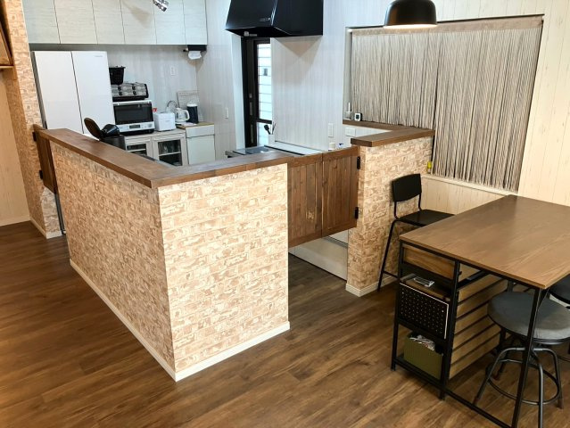 中古戸建　稲沢市平和町丸渕上　平成14年築の居間・リビング