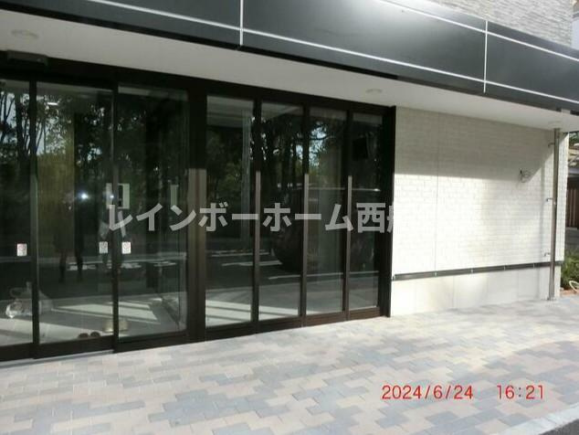 ダイヤモンドクレスト南流山のエントランス