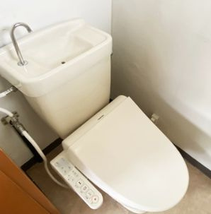 小平ビルのトイレ|清潔感のあるトイレです