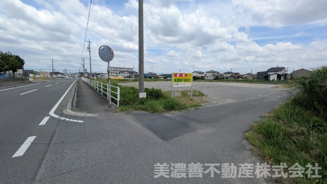 ６７３４８　羽島市正木町南及土地