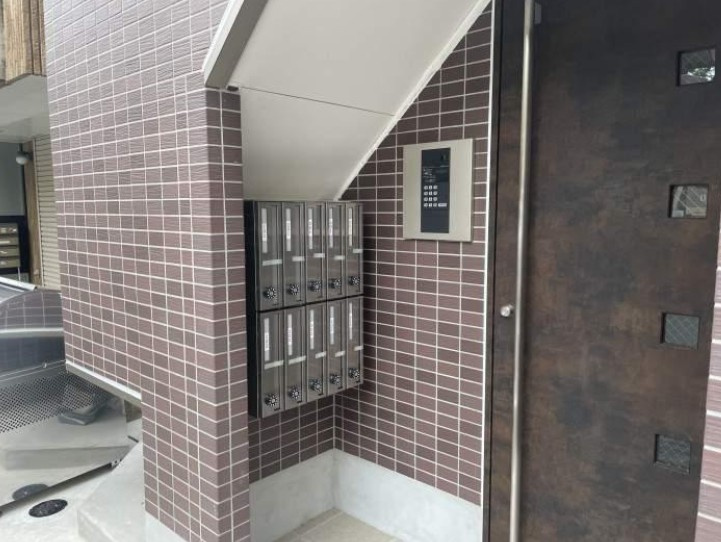 Gaisen門前仲町のエントランス