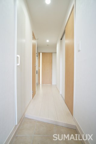 熊本市西区二本木４丁目の賃貸マンションの玄関