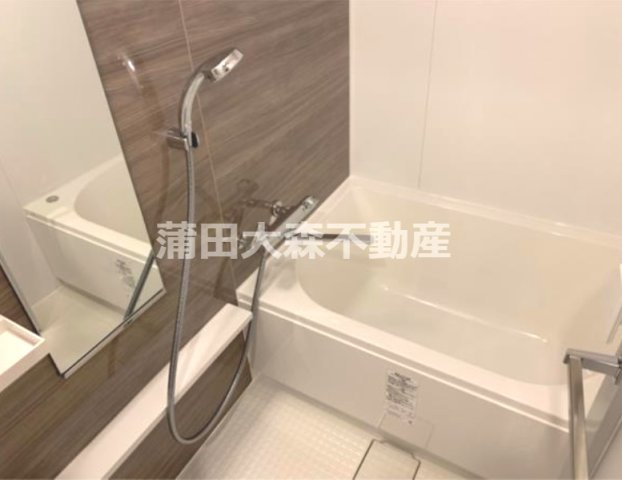 プライマル蒲田の浴室