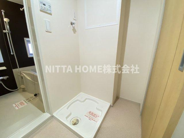 レジーナ 倉梯の洗面所|室内洗濯機置場もあります＊