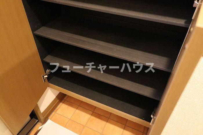 ルミエール　Ｂの玄関