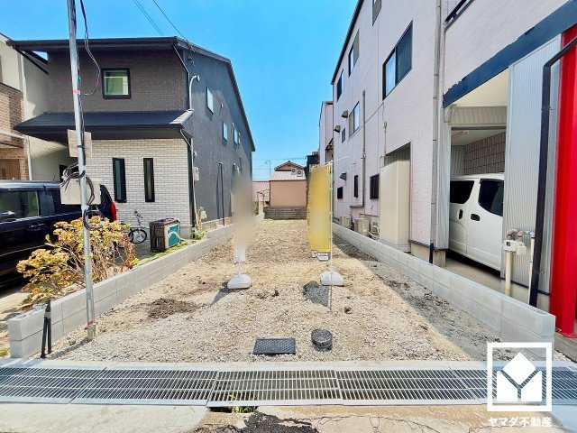 尼崎市立花町２期の外観|落ち着いた色合いと直線的な美しさが調和したモダンな外観となる予定。日々の暮らしに心地よく馴染む佇まいです。