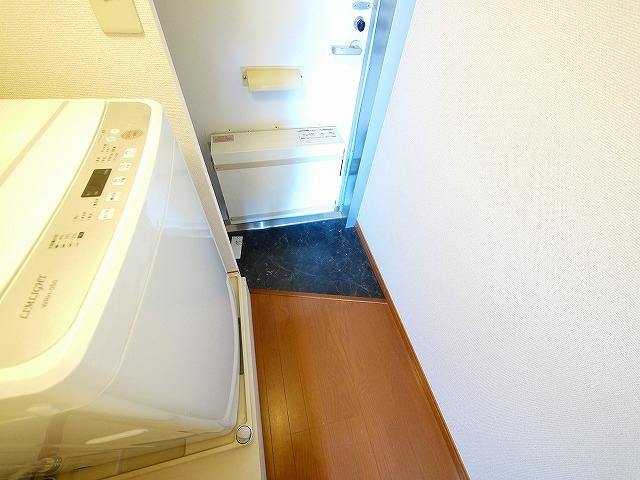 レオパレスハルカの玄関|毎日通る玄関はこちらです