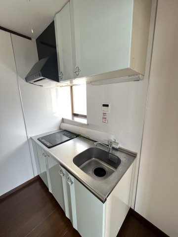 府中市北山町２丁目のテラスのキッチン