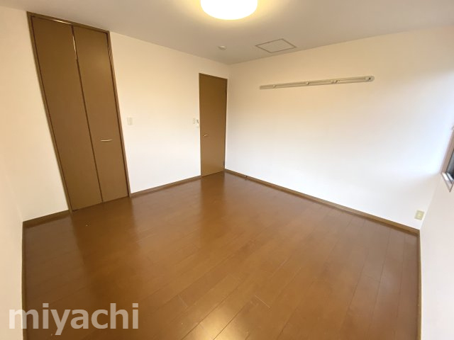 グランパルク大坪　Bの洋室