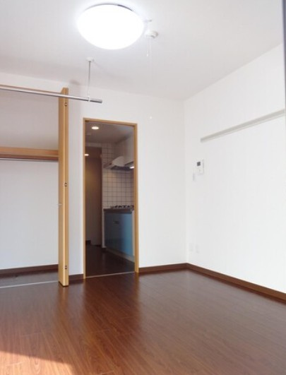 エレガンス8番館（北区上十条）の内装|※別部屋参照写真