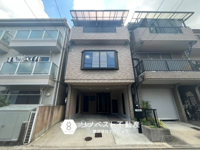 東大阪市鴻池町1丁目の外観|閑静な住宅街に立地し、子育て世代のファミリーにおすすめ！