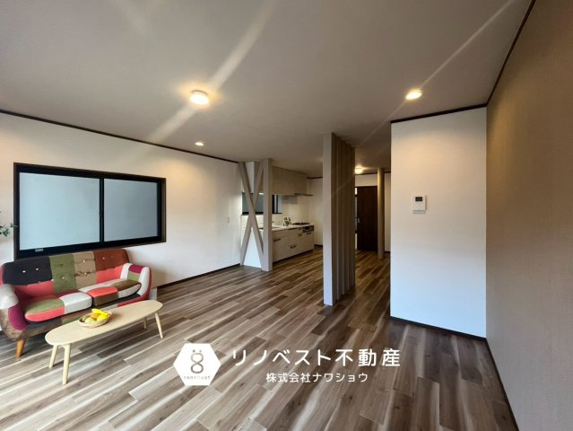 東大阪市鴻池町1丁目の居間・リビング