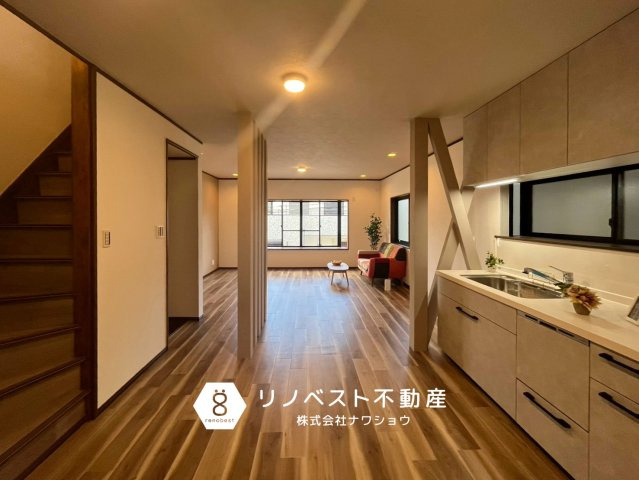 東大阪市鴻池町1丁目の居間・リビング