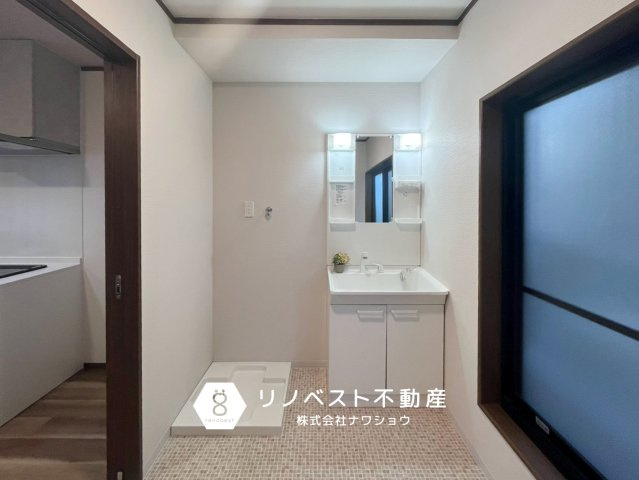 東大阪市鴻池町1丁目の洗面所