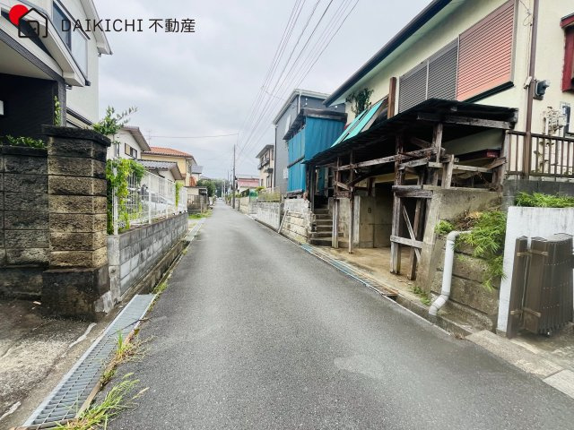 【前面道路含む現地写真】 | 東松山市東平　中古戸建