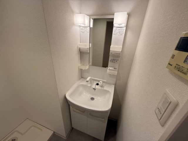 SOUTHの独立洗面台