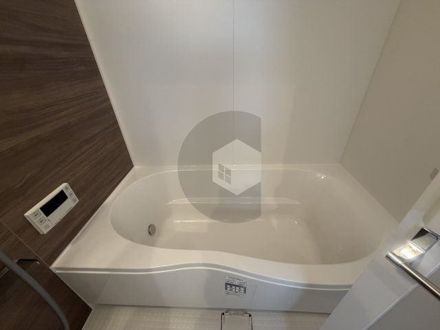 足代北戸建ての浴室