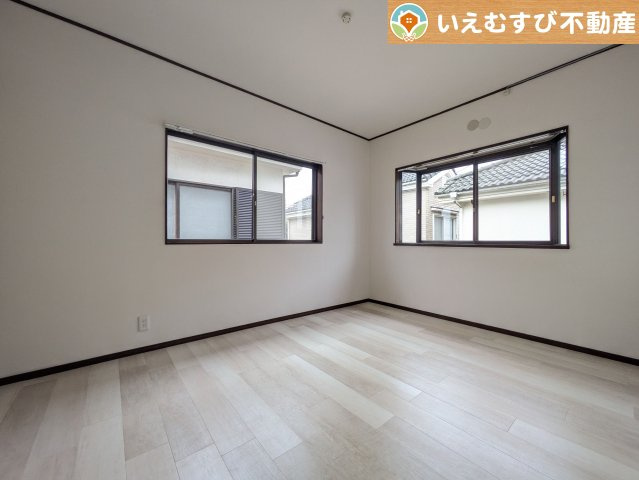 加須市西ノ谷　中古戸建の洋室