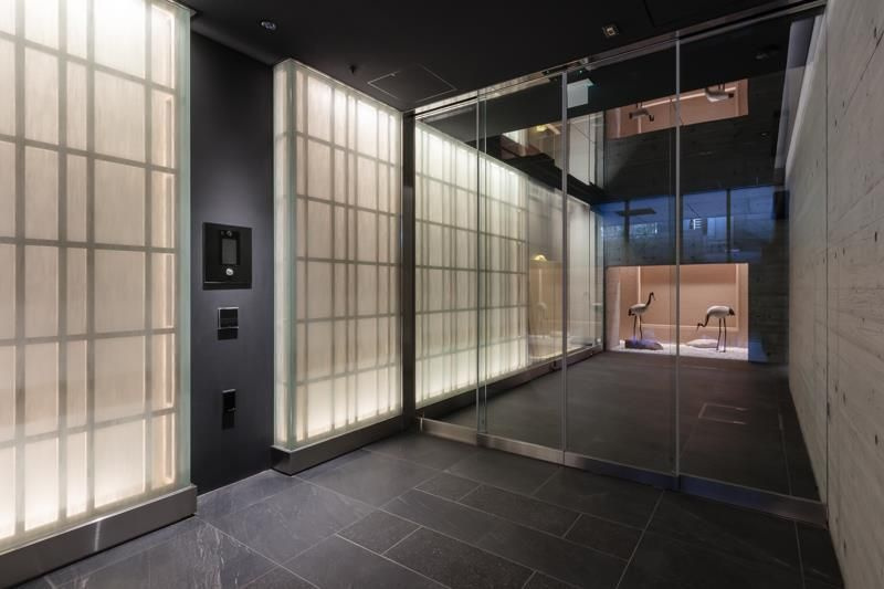 ＴＨＥ　ＡＫＡＳＡＫＡ　ＲＥＳＩＤＥＮＣＥ　Ｓ．Ｏ．Ａ．　－ｓｐｉｒｉ