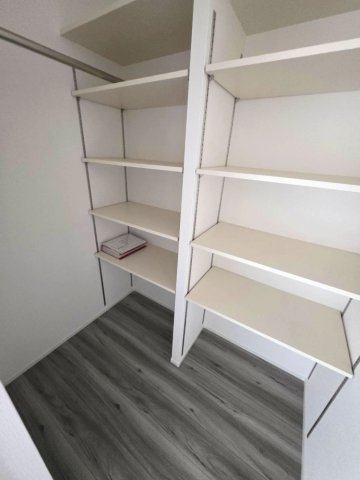 東豊中戸建の収納