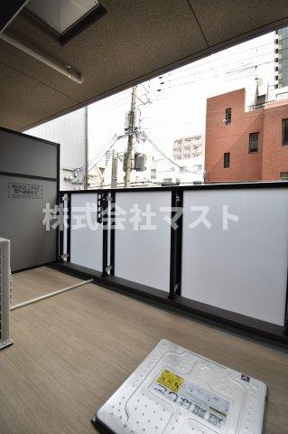 パラッツォ南森町のバルコニー