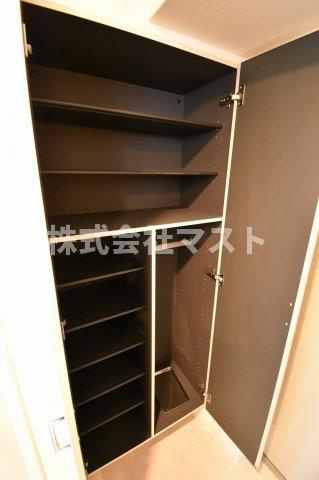パラッツォ南森町の玄関